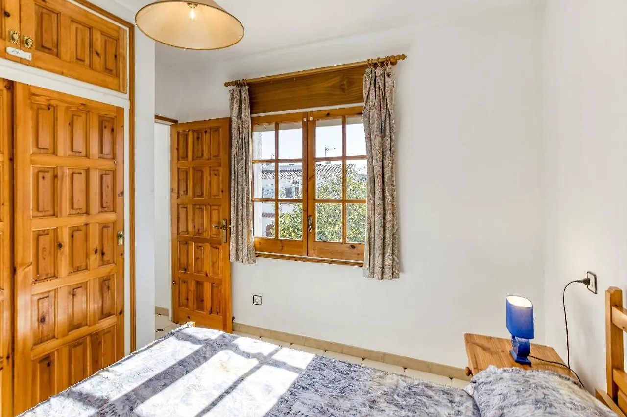 Villa La Flor Con Piscina L'Escala Holiday home